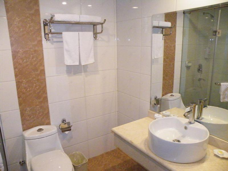 Greentree Inn Guiyang Penshuichi Business Hotel Room photo