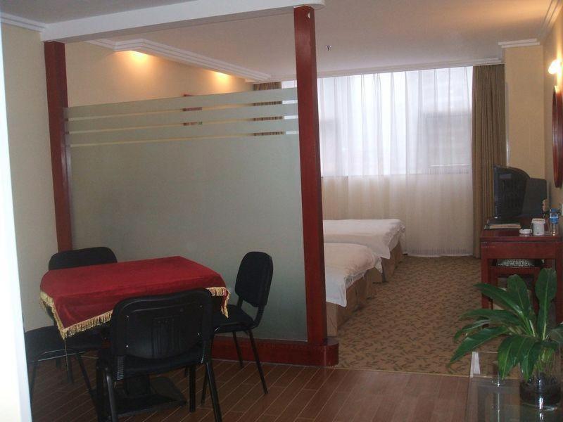 Greentree Inn Guiyang Penshuichi Business Hotel Exterior photo