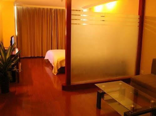 Greentree Inn Guiyang Penshuichi Business Hotel Exterior photo
